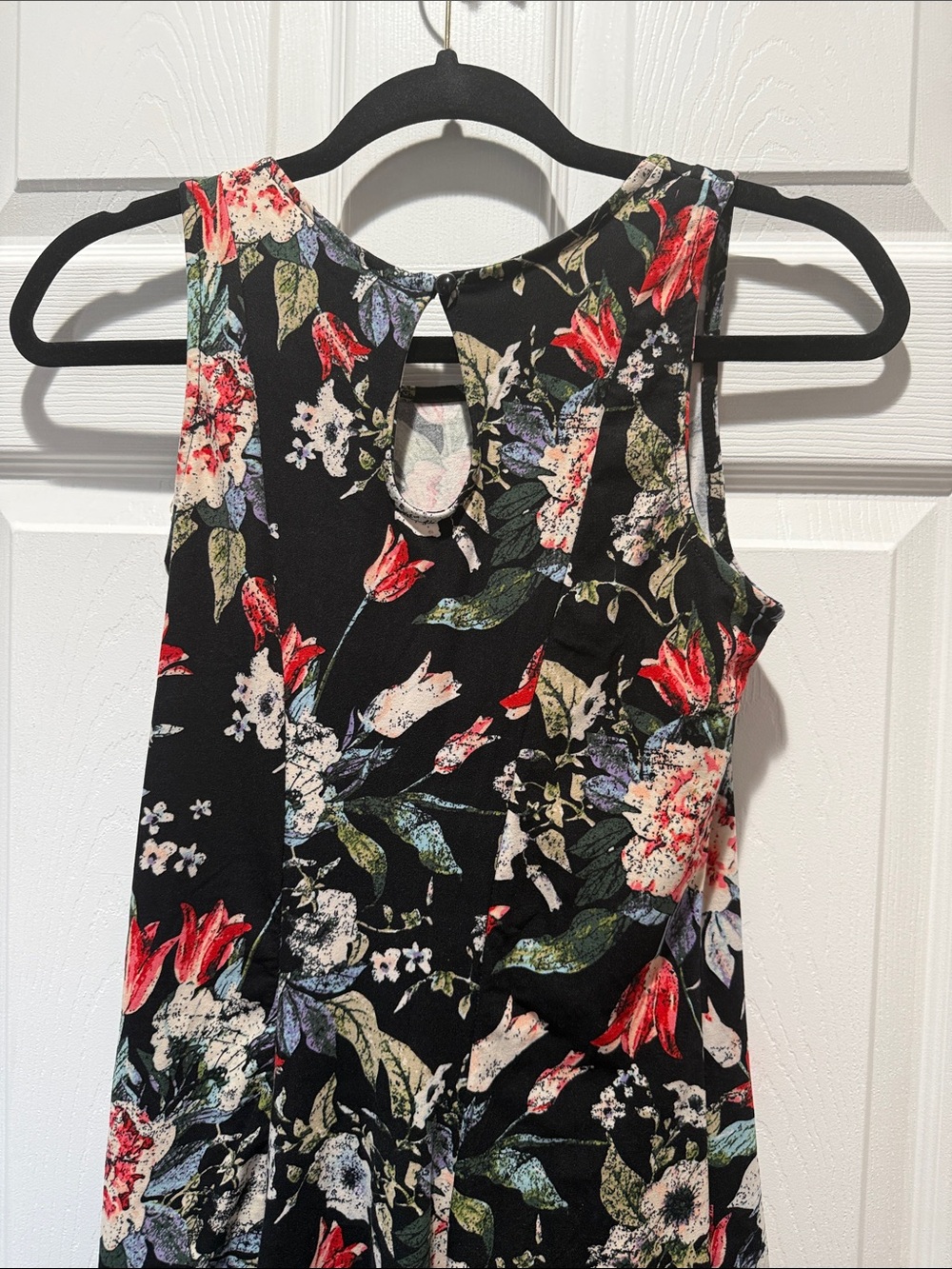 Mudd Black Floral Sleeveless Mini Dress with Red and Cream Blooms - Picture 4 of 4
